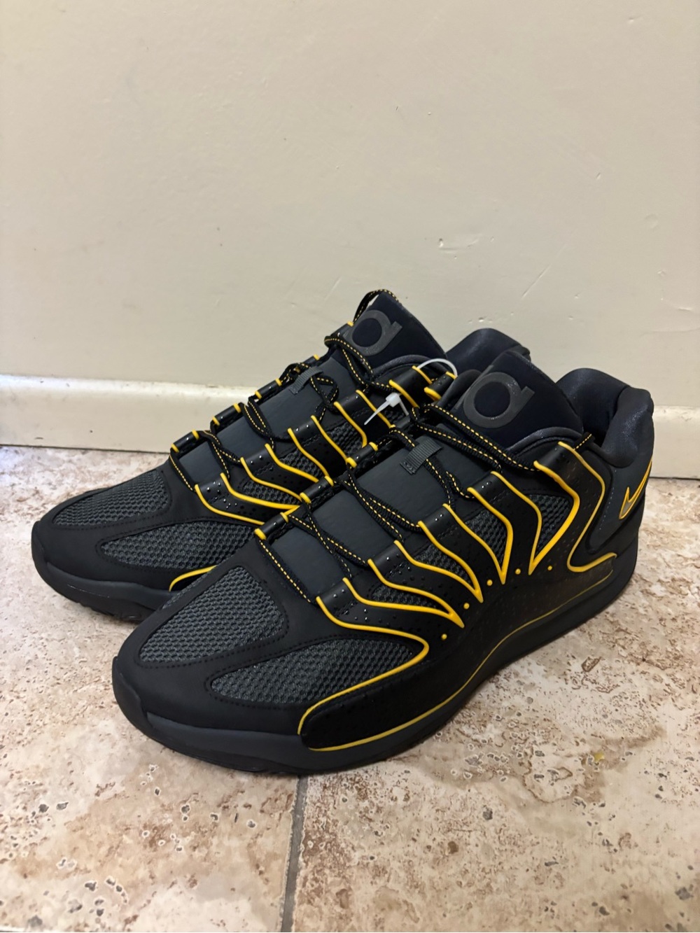 Nike KD 18 'Rain City' Black Yellow HV1992-002 Men's Size 18 Shoes